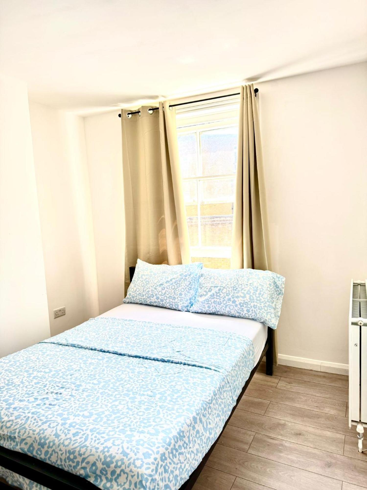 Bridge Homestay London